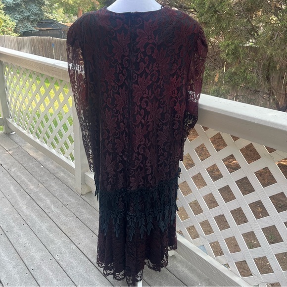 Vintage David‎ Rose Maroon Lace Black Midi Dress Padded Shoulders LS Formal - Picture 5 of 11